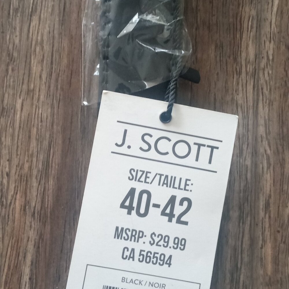 J. Scott Black Genuine Leather Men Belt Size 40-42, 1.25" Width, New With Tags - Picture 5 of 5